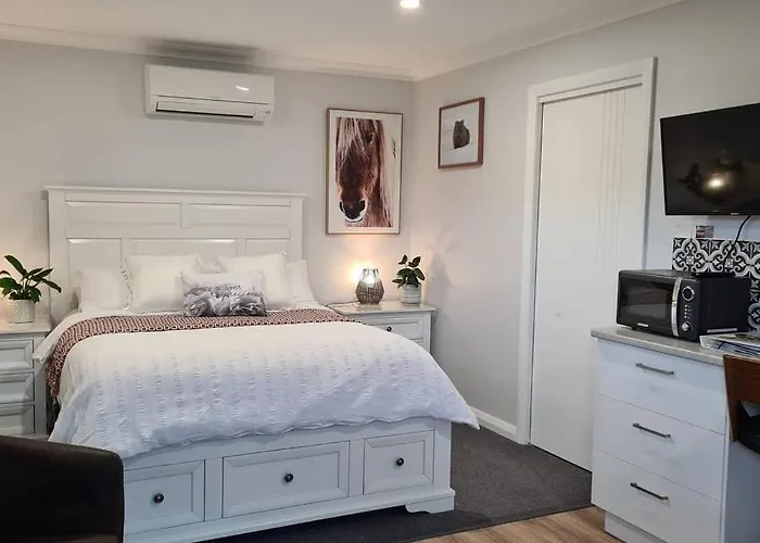 Kadi House - Unit 2